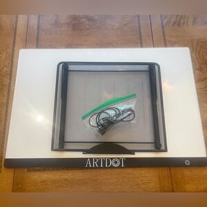 ArtDot Light Board like new out of box!